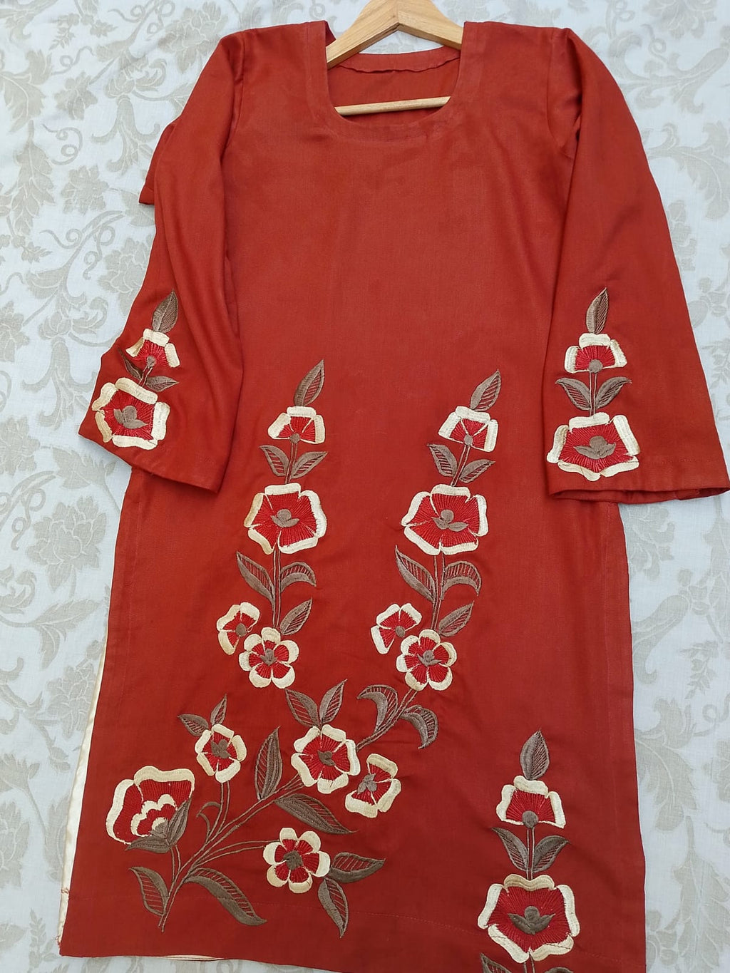 Copper Charm – 2 Piece Embroidered Unstitched Winter Dhanak Suit